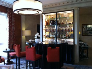 I took several pictures of this room...