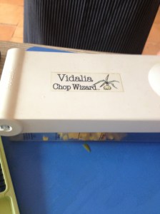 The famous "slap chop" device.